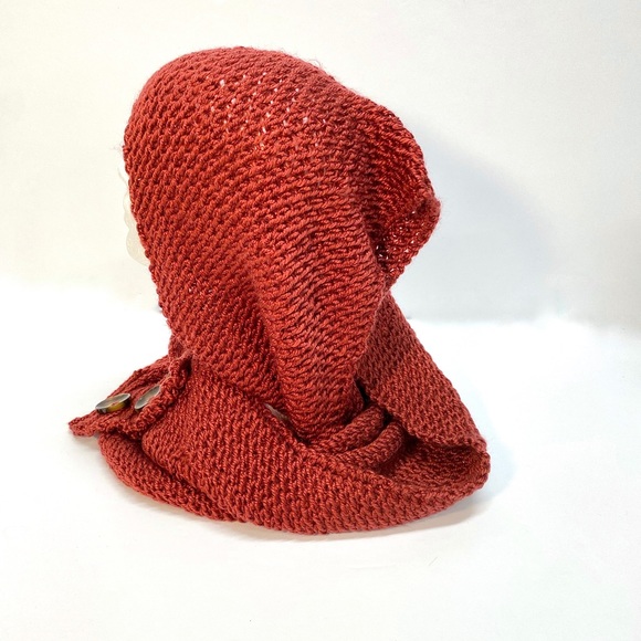 NWT Hand Knit Deep Red Convertible Scarf with Button Detail One Size Fits Most - Picture 7 of 9